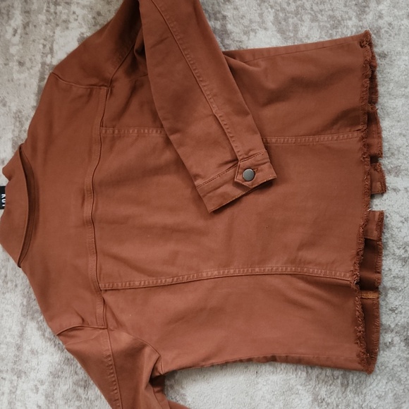 KUT From The Kloth Kara Jacket Frayed Hem - Picture 9 of 12